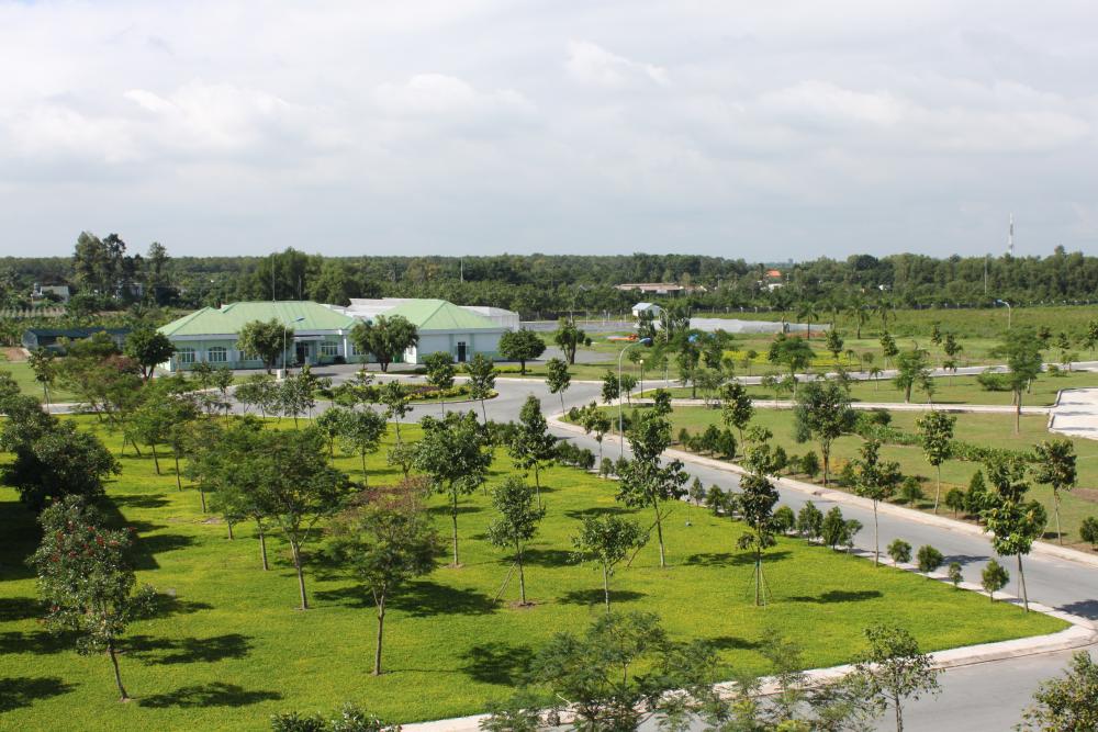 Chăm sóc, duy trì cây xanh, cảnh quan Khu NNCNC