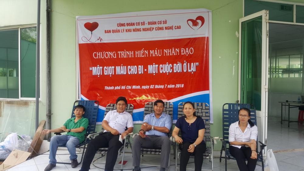 Công Đoàn và Đoàn cơ sở Ban Quản lý Khu Nông nghiệp Công nghệ cao tổ chức Chương trình Hiến máu nhân đạo - năm 2018 Công Đoàn và Đoàn cơ sở Ban Quản lý Khu Nông nghiệp Công nghệ cao tổ chức Chương trình Hiến máu nhân đạo - năm 2018