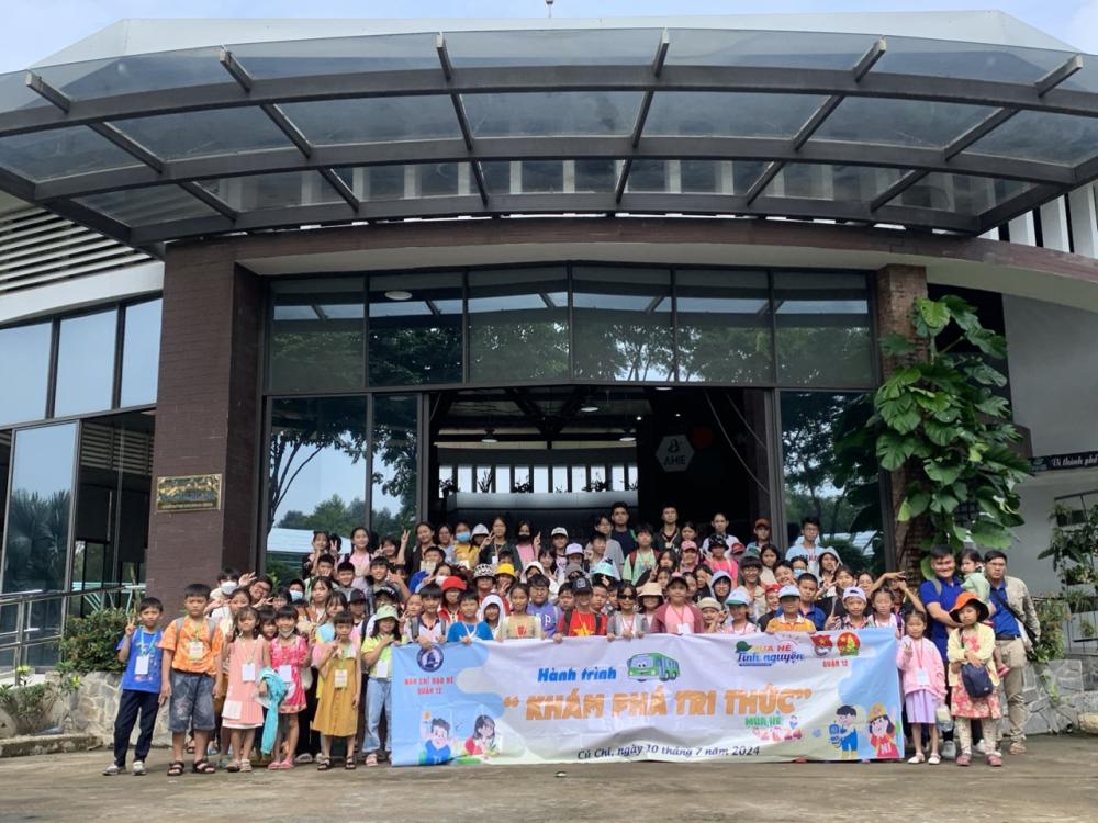 Quận Đoàn 12 TP Hồ Chí Minh Tham quan, Học tập, Trải nghiệm tại Khu Nông nghiệp Công nghệ cao Quận Đoàn 12 TP Hồ Chí Minh Tham quan, Học tập, Trải nghiệm tại Khu Nông nghiệp Công nghệ cao